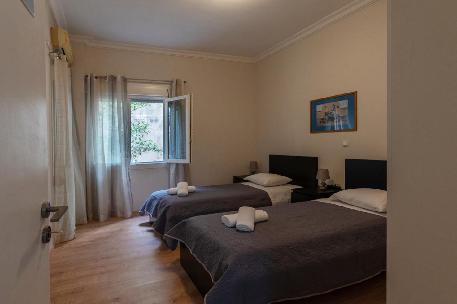 Entire Apt, 2 Bdrm, City Center أثينا المظهر الخارجي الصورة