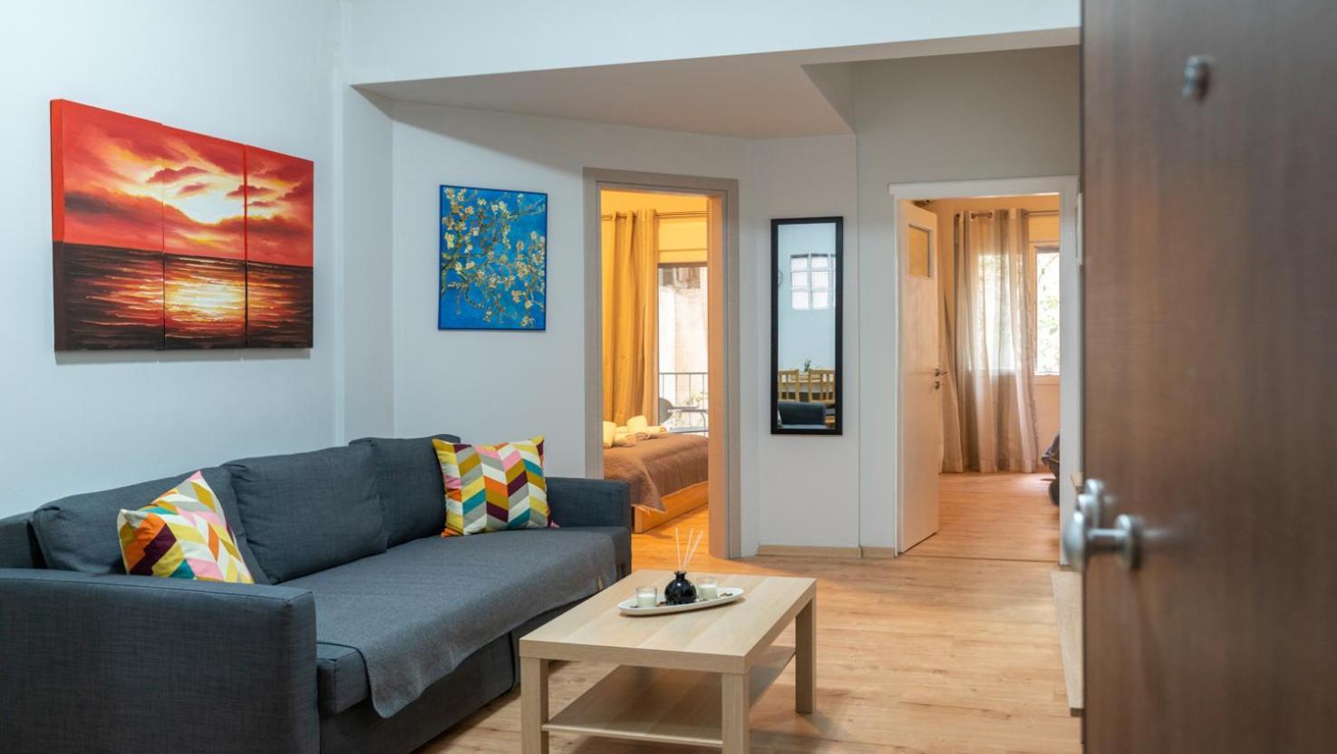 Entire Apt, 2 Bdrm, City Center أثينا المظهر الخارجي الصورة