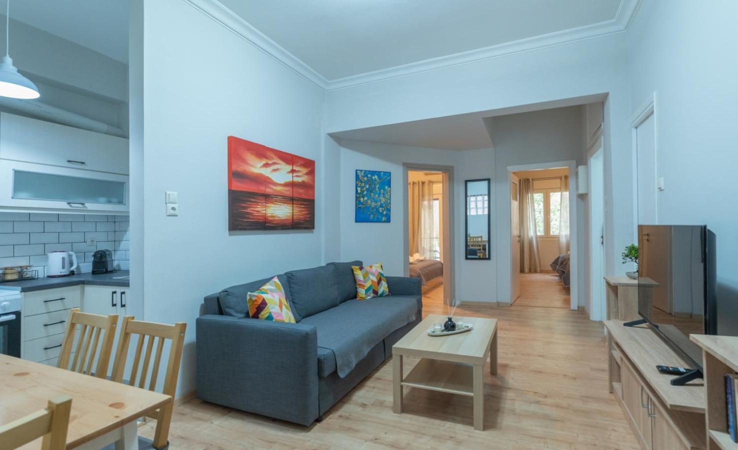 Entire Apt, 2 Bdrm, City Center أثينا المظهر الخارجي الصورة